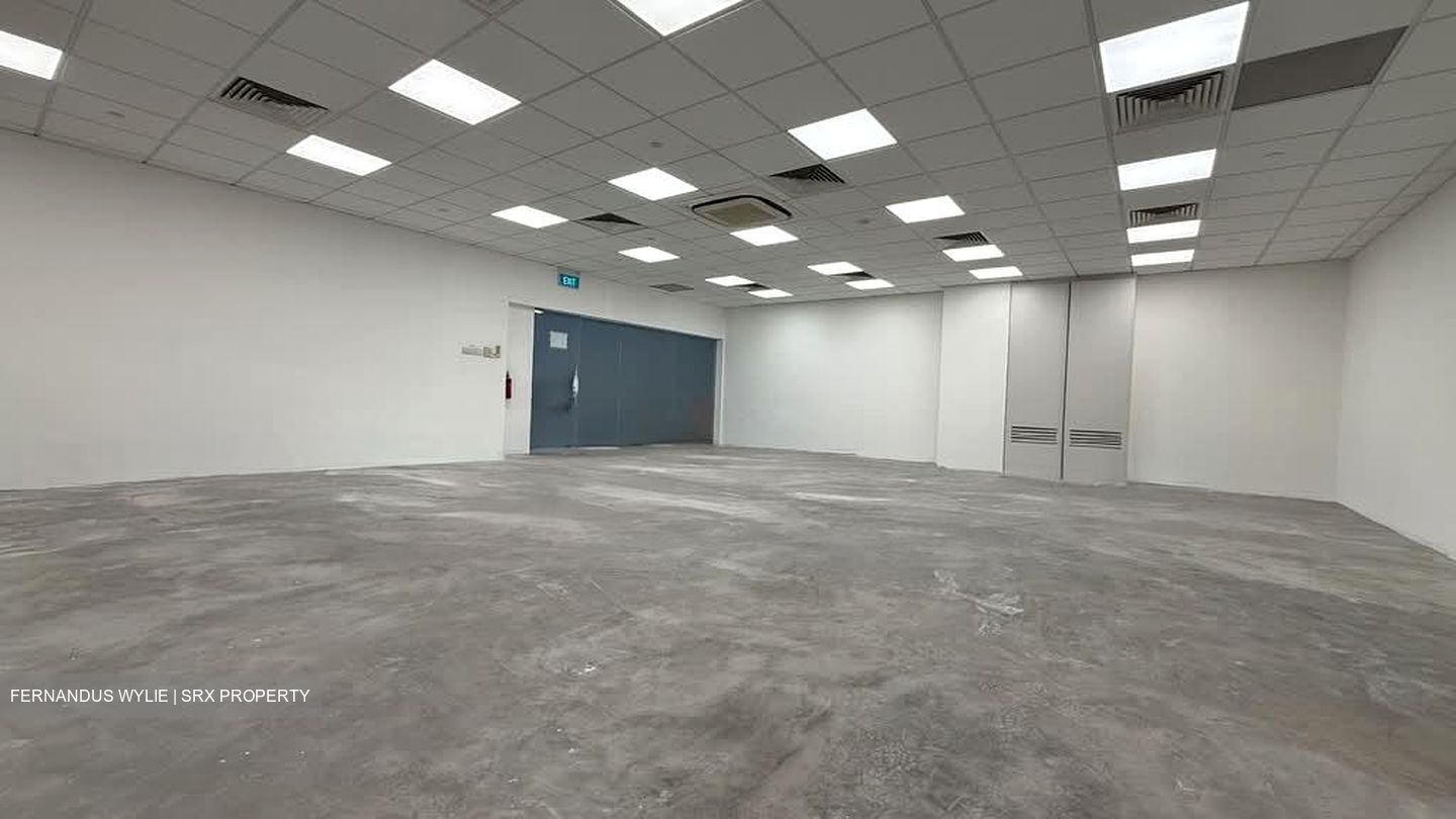 Coronation Shopping Plaza (D10), Shop House #568024021